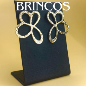 Brincos
